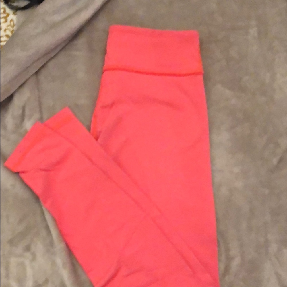 Coral wunder under lululemon pants